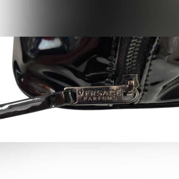 Versace Parfums Bag. - Picture 6 of 10